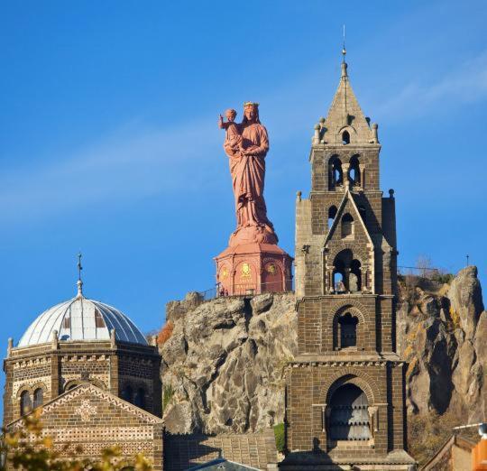 Хостел Gite La Decouverte Petit Dejeuner Offert Le Puy-en-Velay Экстерьер фото